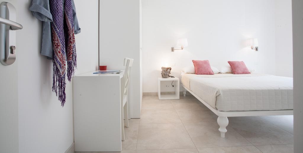 Camere Mare Сіроло Номер фото